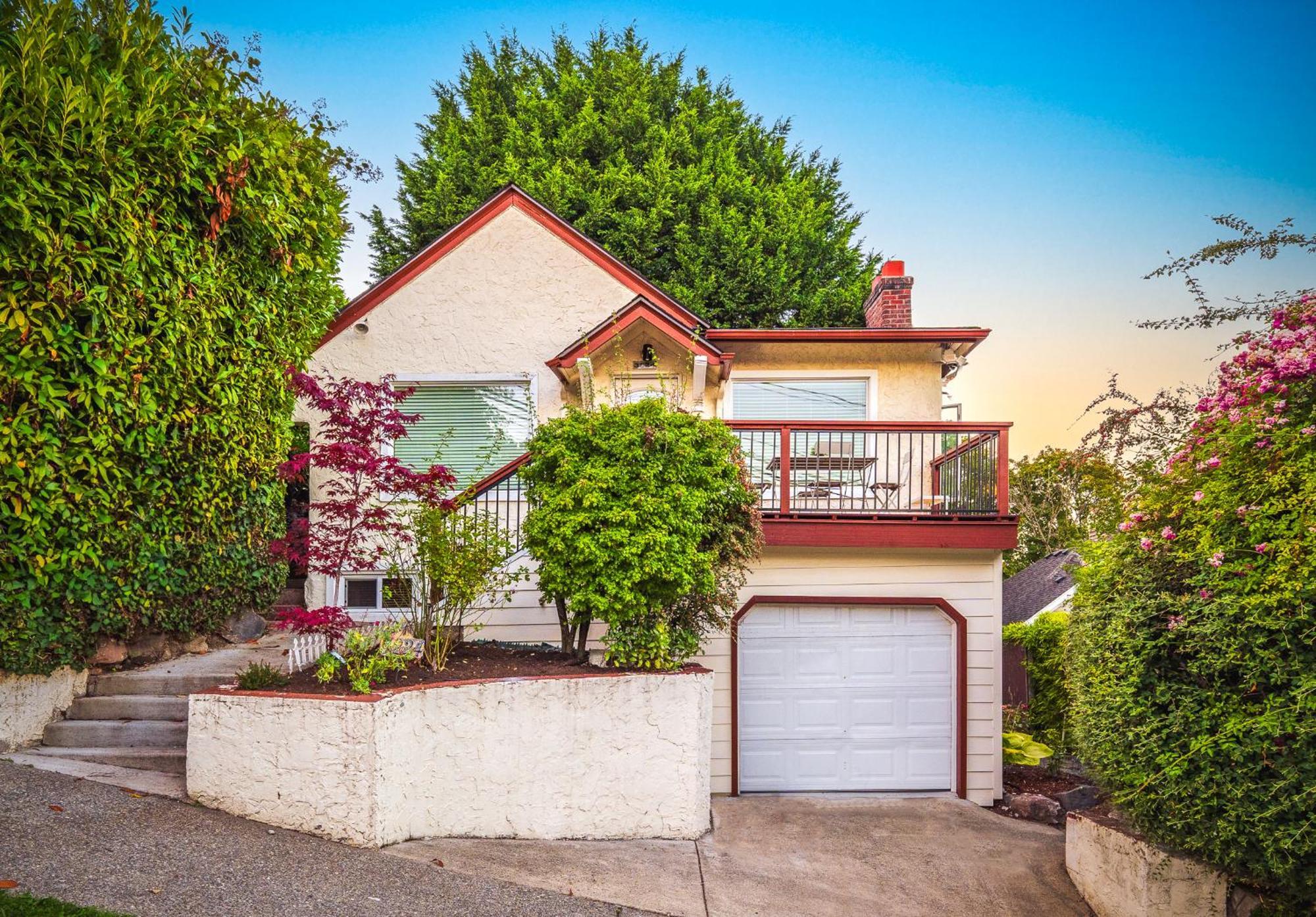 Sunrise On Lake Washington Villa Seattle Bagian luar foto